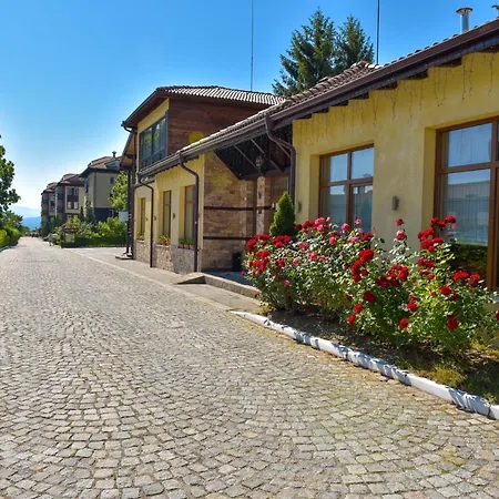 Bojur & Bojurland Complex Hotel 3*