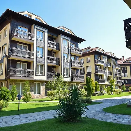 Hotel Bojur & Bojurland Complex 3*