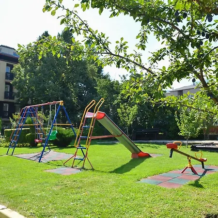 Hotel Bojur & Bojurland Complex