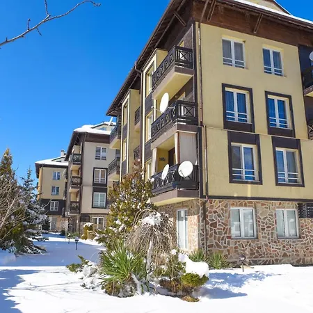 Отель Bojur & Bojurland Complex 3*