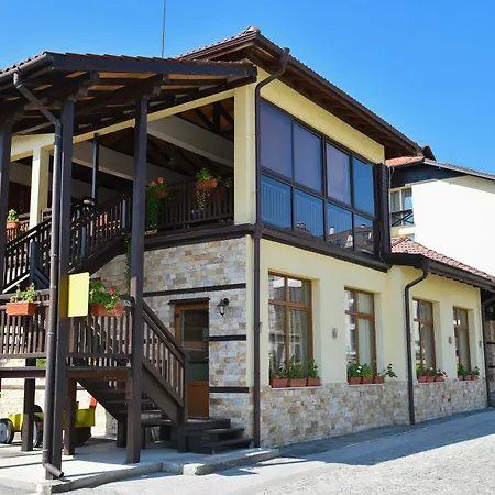 Hotel Bojur & Bojurland Complex