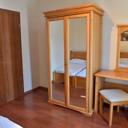 Hotel Bojur & Bojurland Complex 3*