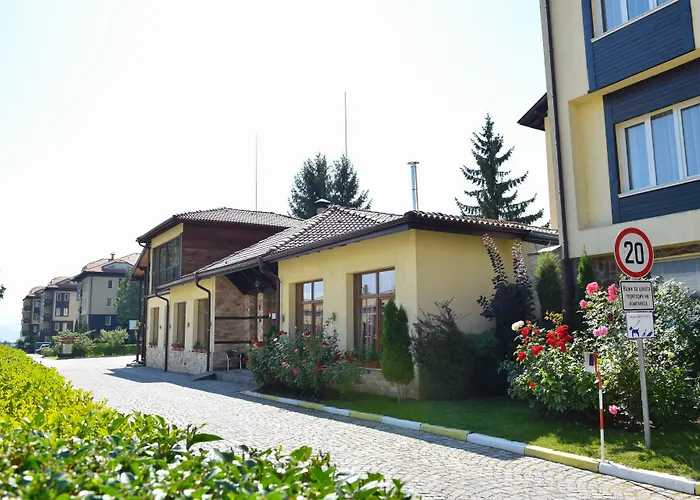 Bojur & Bojurland Complex 3*