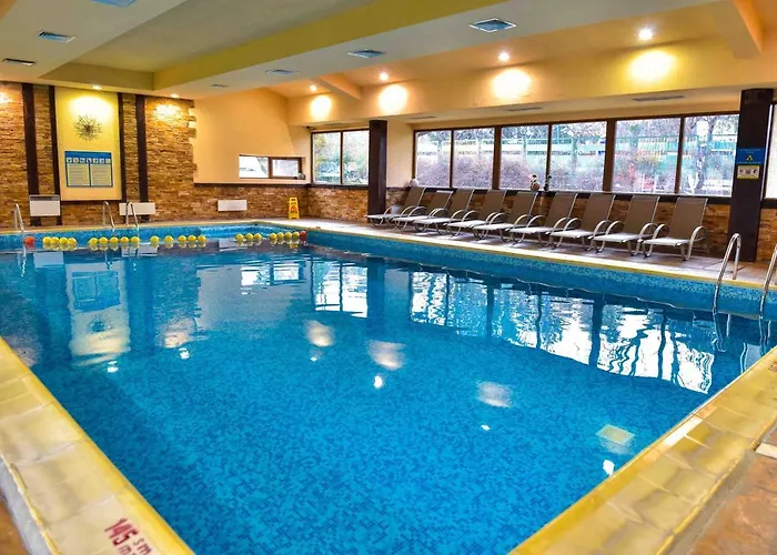 Hotel Bojur & Bojurland Complex